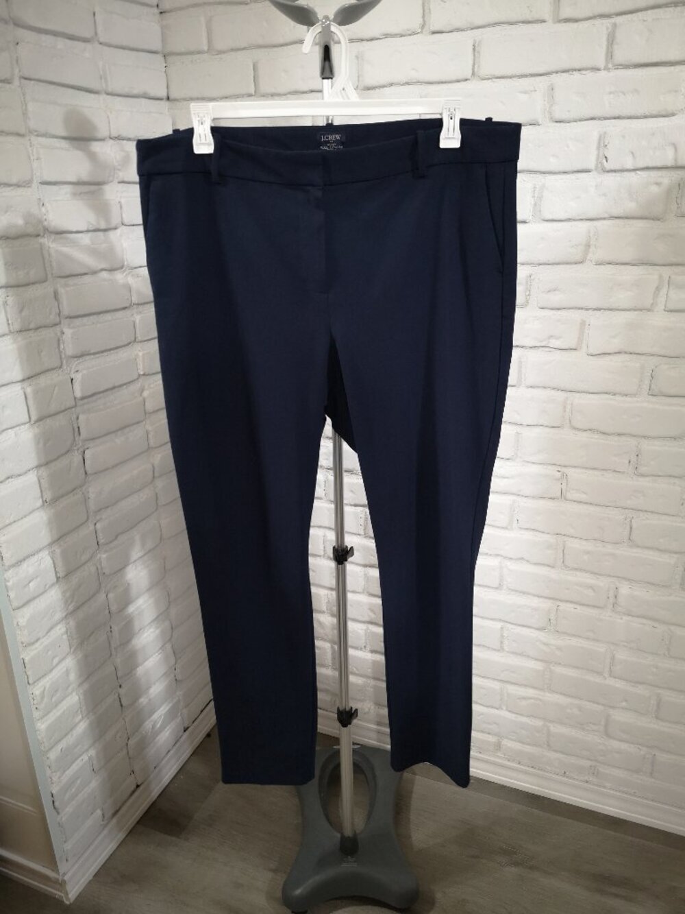 J. Crew Factory Ruby Ladies Size 18 Navy Full Length Zipper & 2 Clip Pant